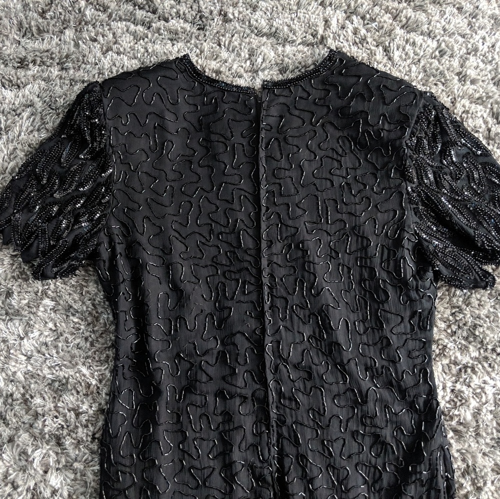 ❌ Vintage sequin silk beaded dress - Picture 4 of 5